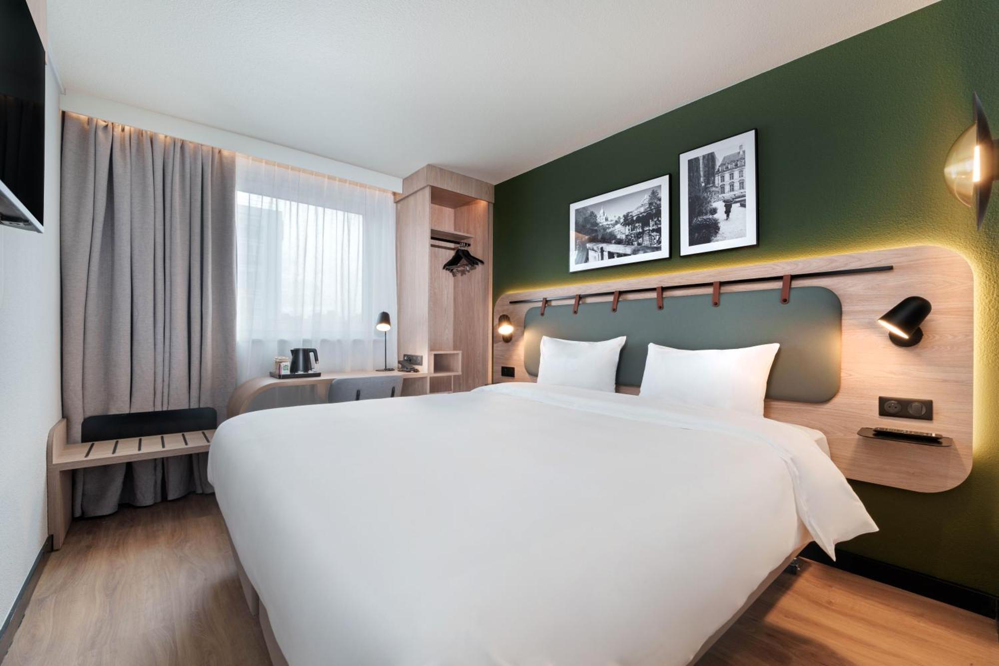 Campanile Argenteuil Otel Dış mekan fotoğraf
